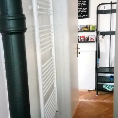 Apartment Uvoz Street 64 Brno Exterior photo
